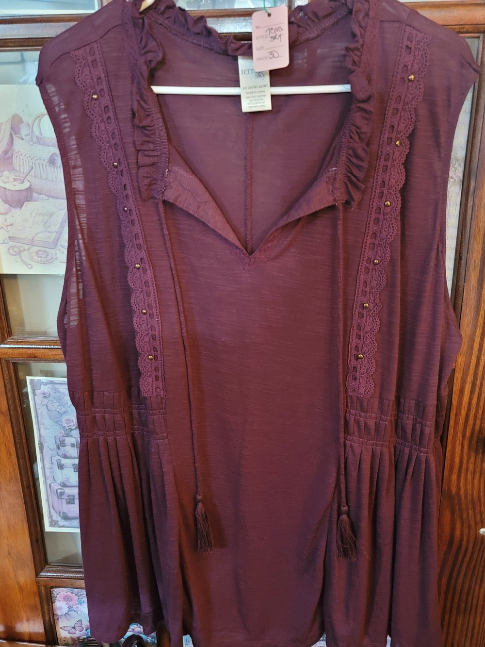 Terra & Sky Burgundy Lace-Trim Tank Top - Picture 5 of 6
